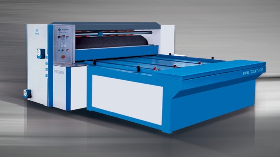 Chain feeding rotary die cutting